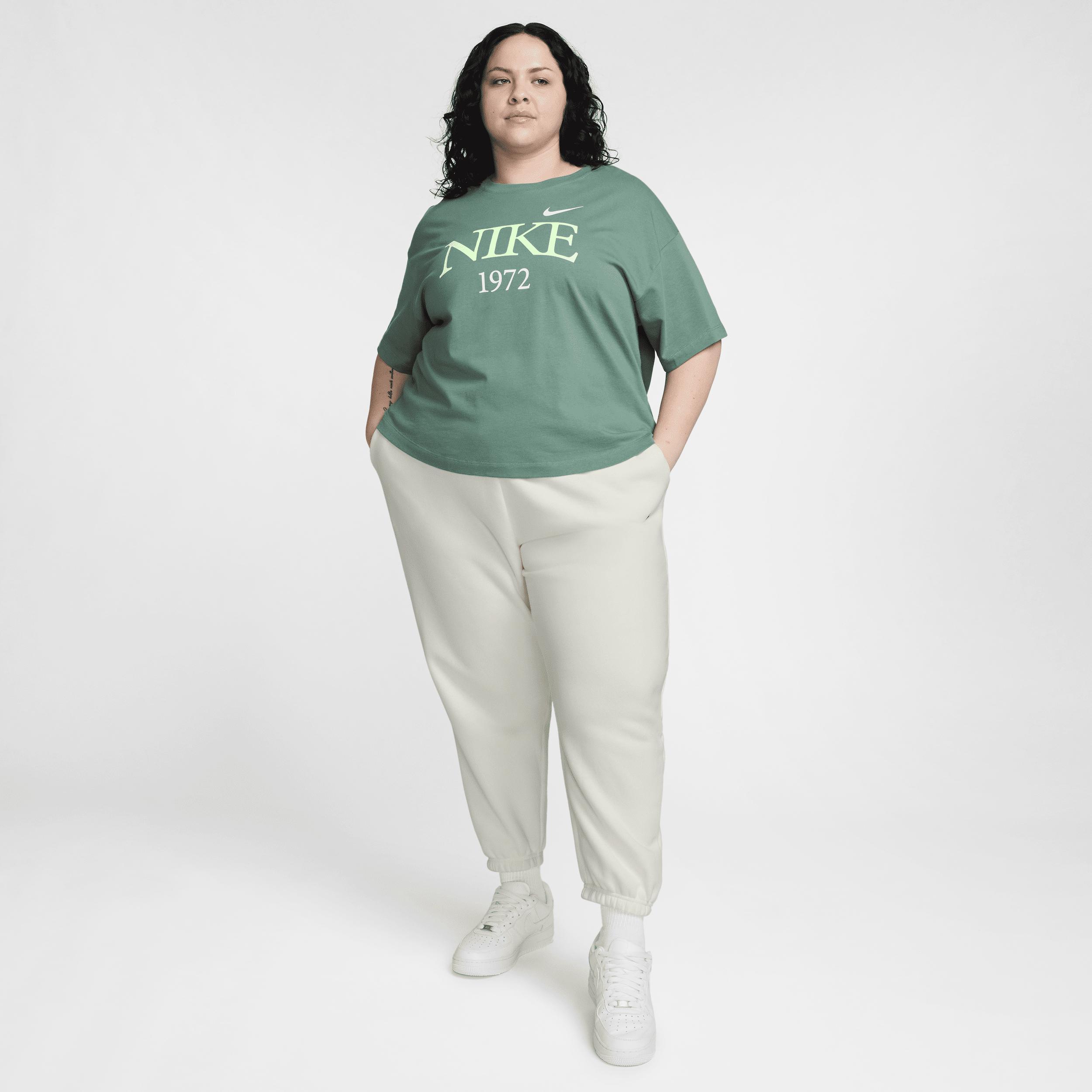 Womens Nike Sportswear Classic T-Shirt (Plus Size) Product Image