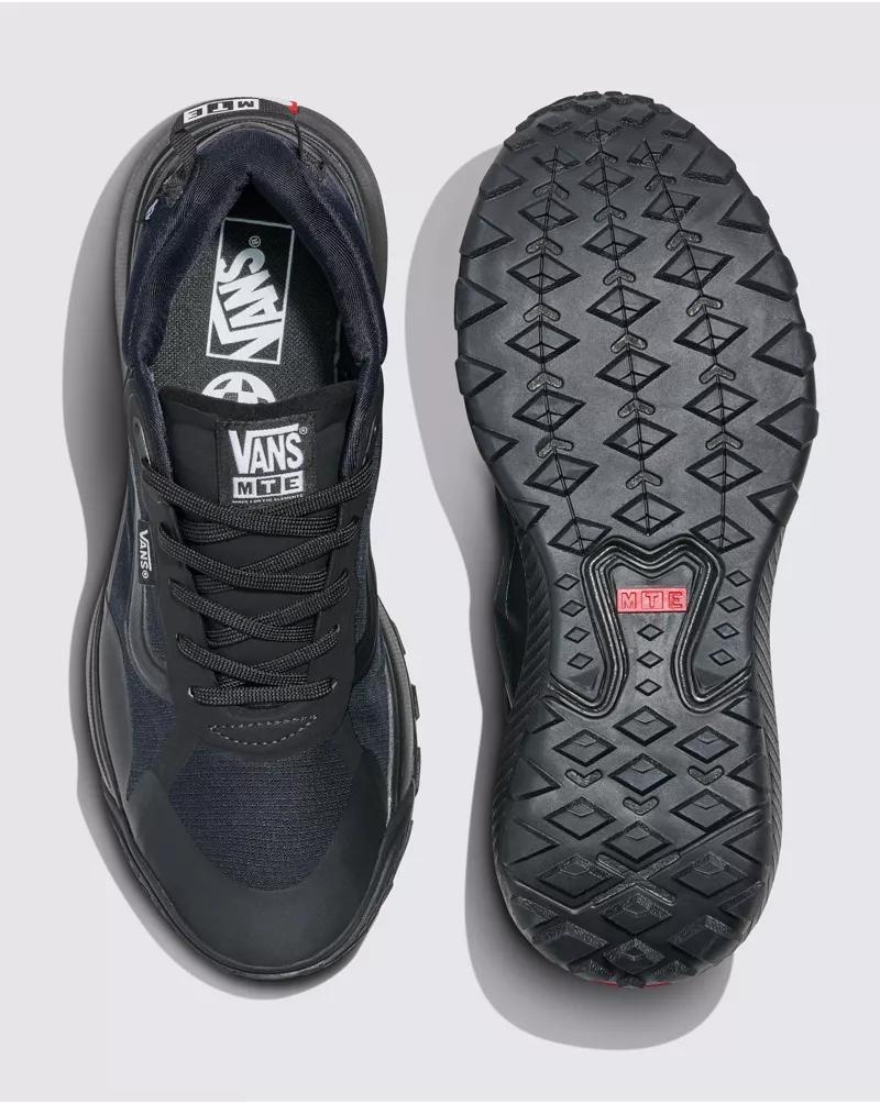 MTE Crosspath Shoe Product Image