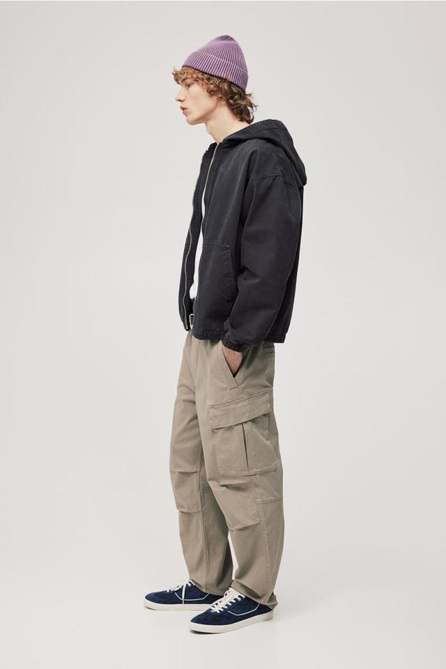 H & M - Regular Fit Cargo Pants - Beige Product Image