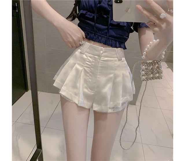 High Waist Plain Pleated Satin Lace Shorts Product Image