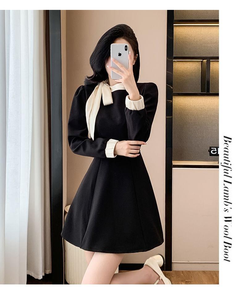 Long-Sleeve Plain Contrast Trim Bow Mini A-Line Dress Product Image