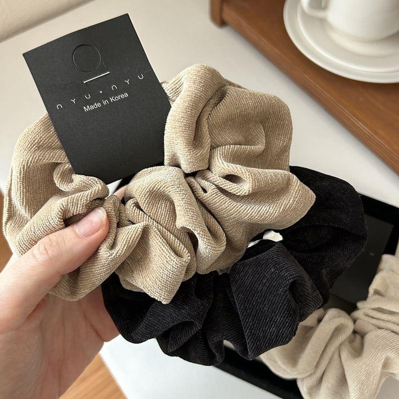 Plain Scrunchie Product Image