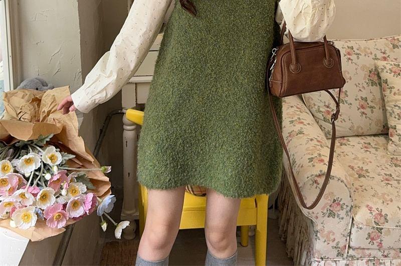 Puff-Sleeve Floral Shirt / Plain Mini Jumper Dress Product Image