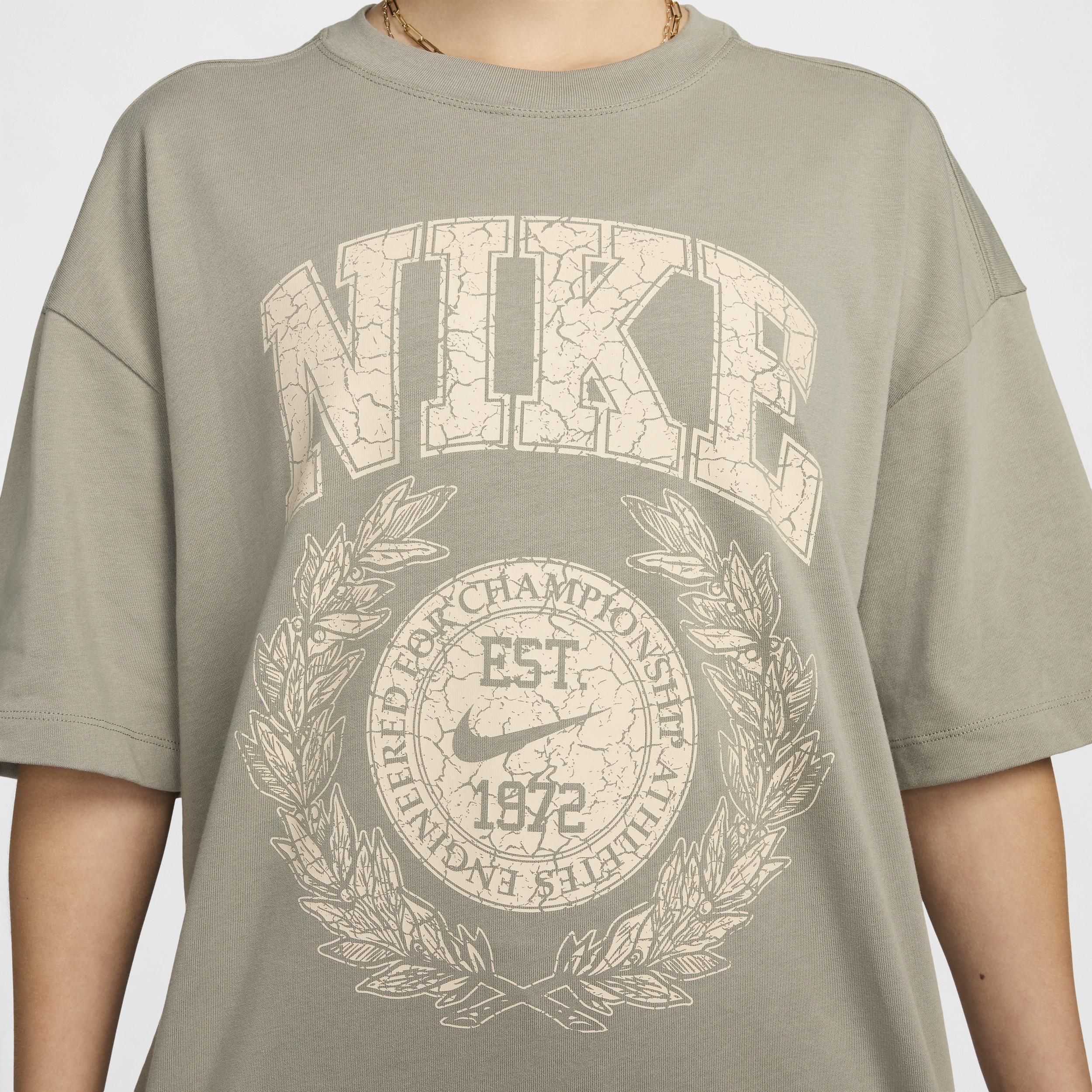 Women's Nike Sportswear Essential Oversized T-Shirt Product Image