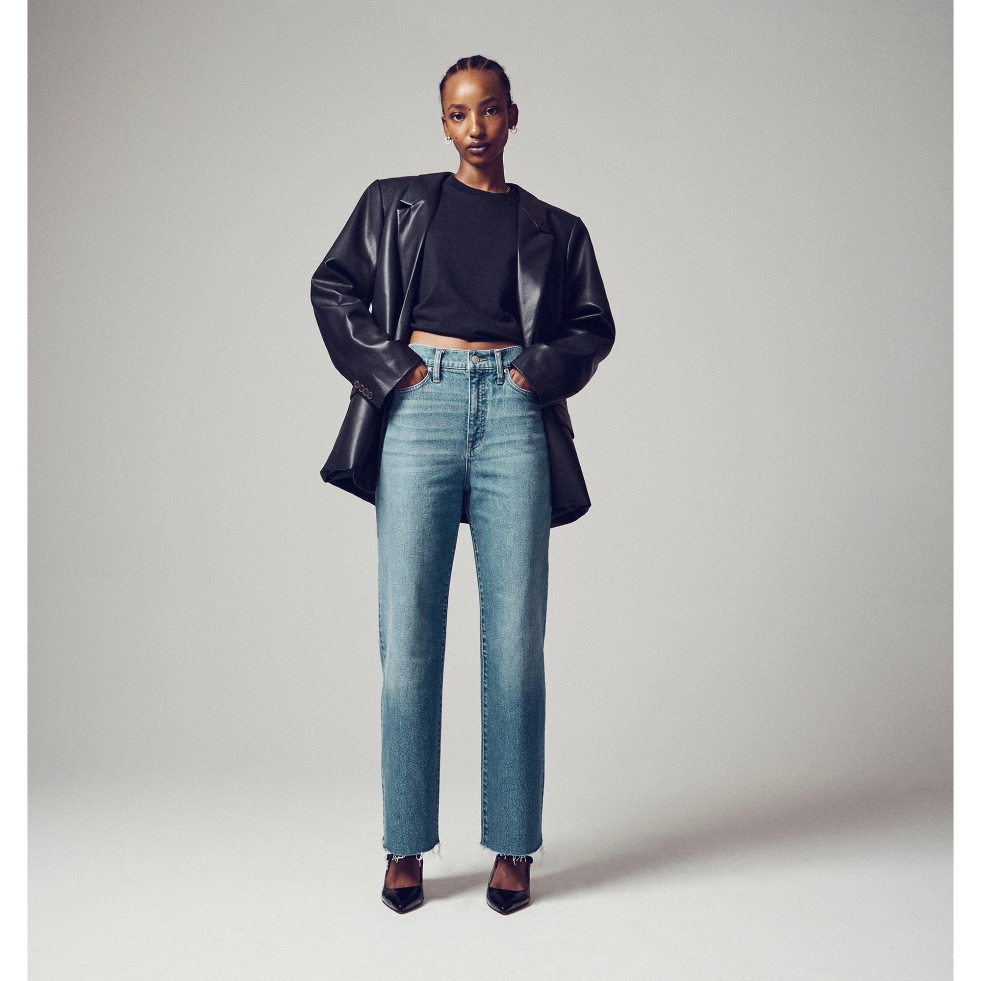 Slim wide-leg jean in Lakeshore wash Product Image