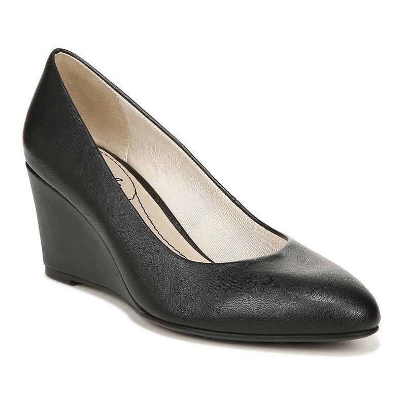 LifeStride Gio Wedge Pump Product Image