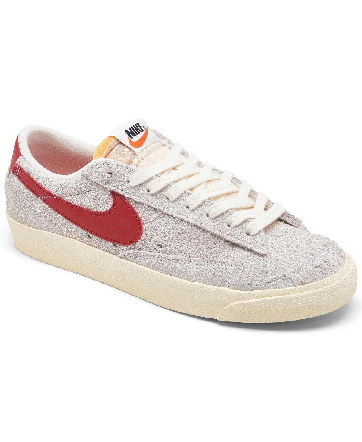 Nike Womens Blazer Low 77 Vintage Shoes Product Image