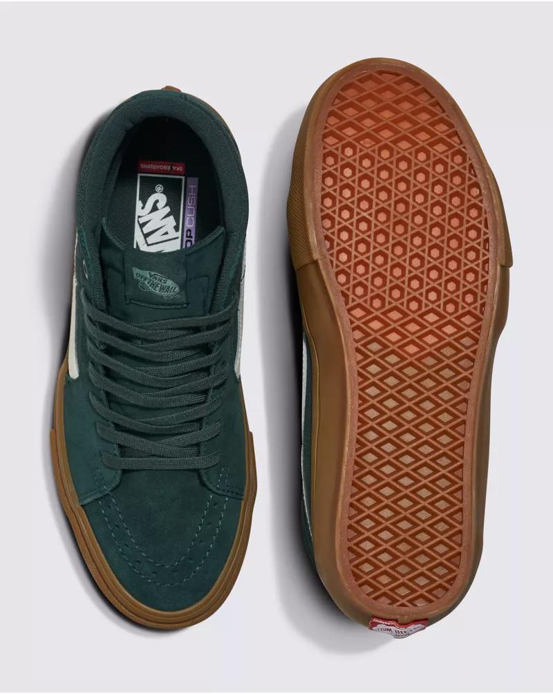 Skate Sk8-Hi Shoe Product Image