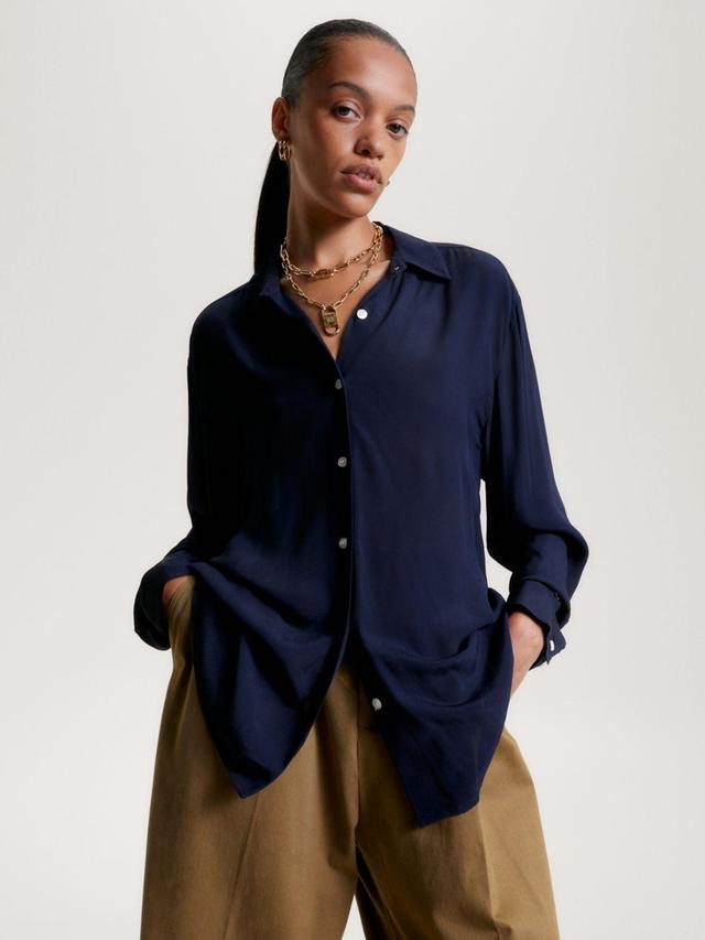 Tommy Hilfiger Women's Relaxed Fit Solid Crepe Shirt Product Image