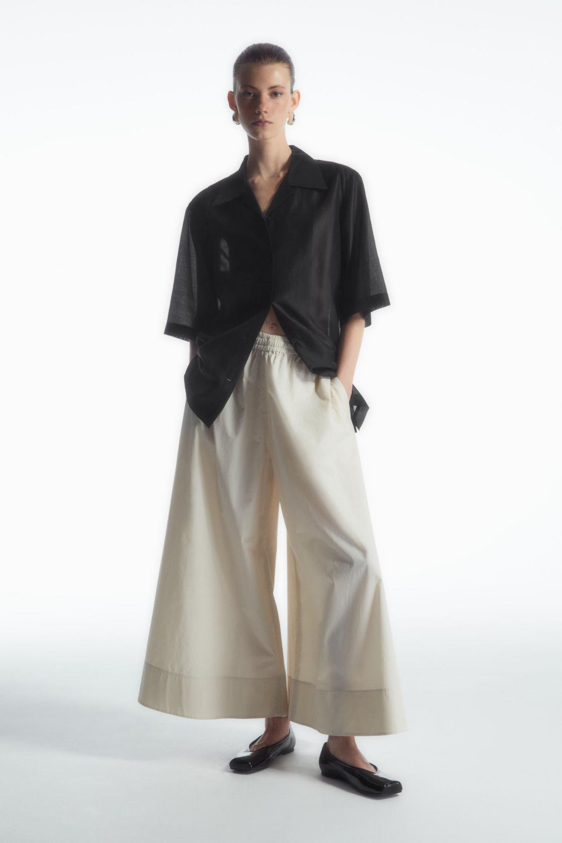 VOLUMINOUS CULOTTES Product Image