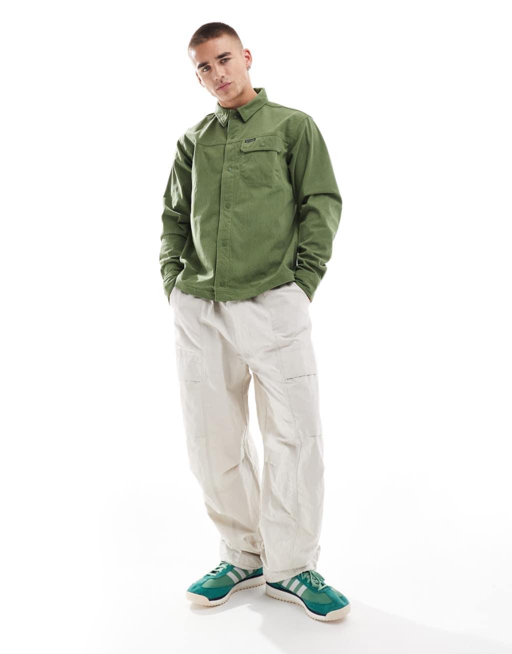 Columbia Flare-Gun corduroy shirt in green Product Image