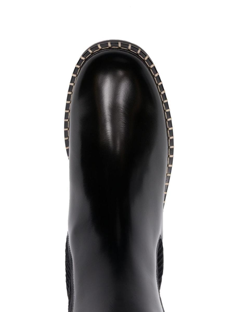 35mm Noua Leather Ankle Boots In Noir Product Image