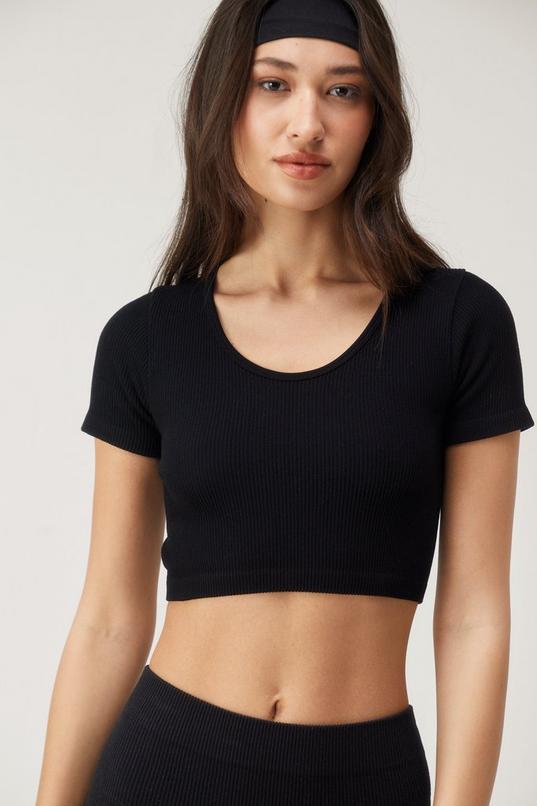 Seamless Scoop Neck Crop Top Product Image