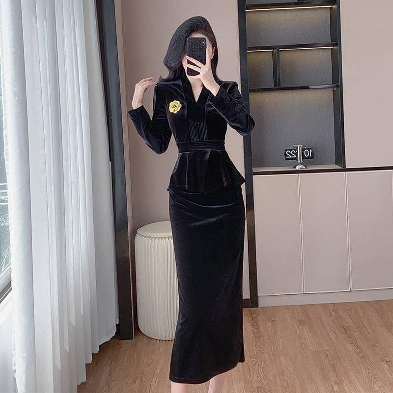 Set: Long-Sleeve Velvet Top + High Rise Midi Pencil Skirt Product Image