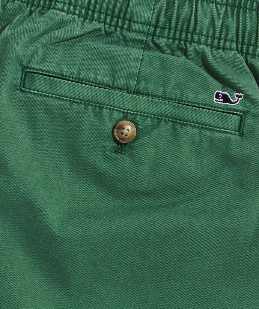 7 Inch Pull-On Island Shorts Product Image