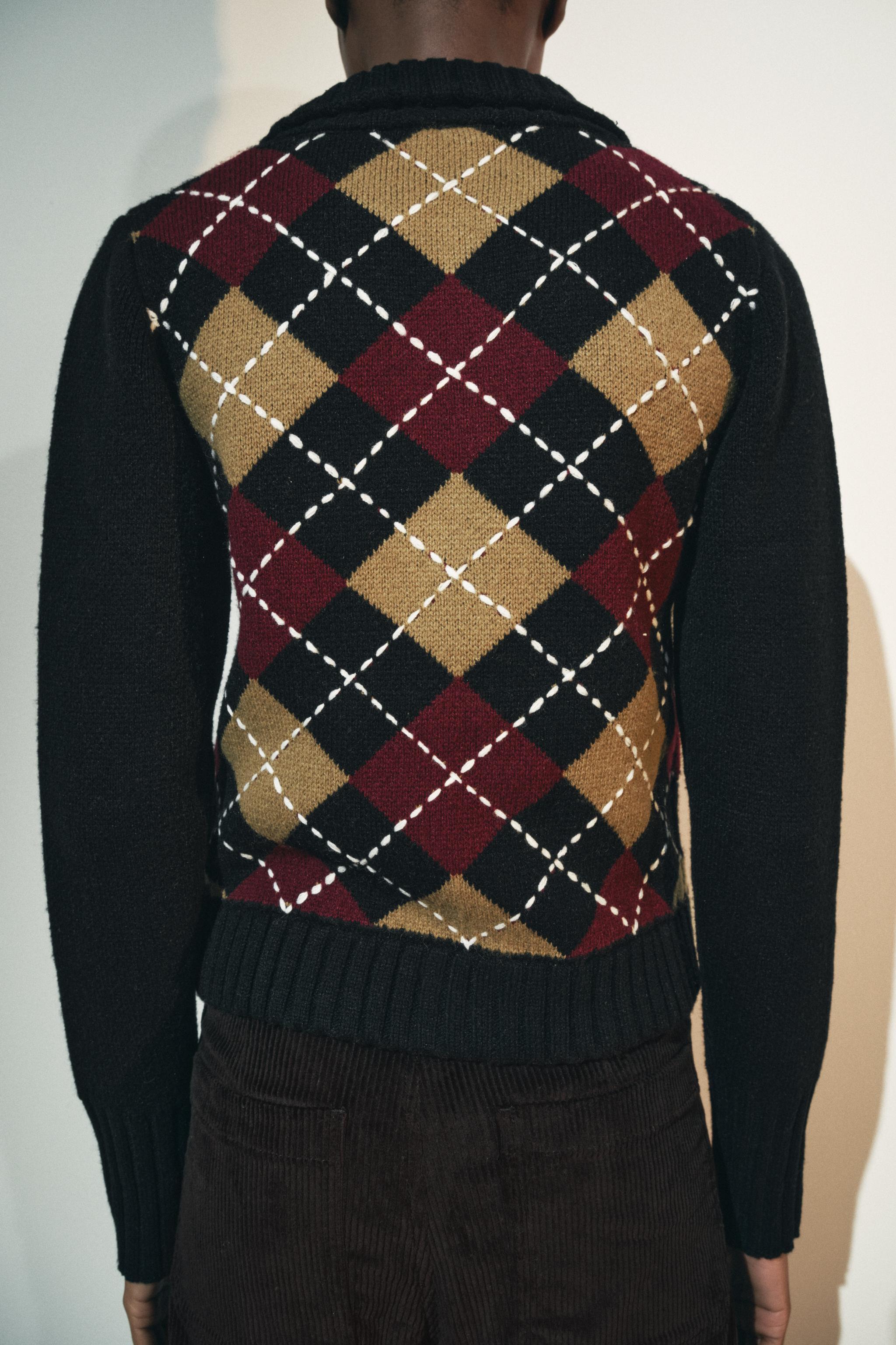 ARGYLE KNIT CARDIGAN Product Image