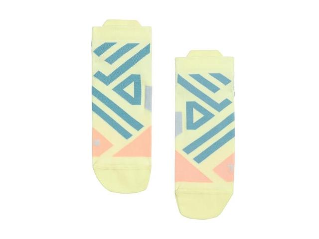 On Performance Low Socks (Hay/Rose) Men's No Show Socks Shoes Product Image