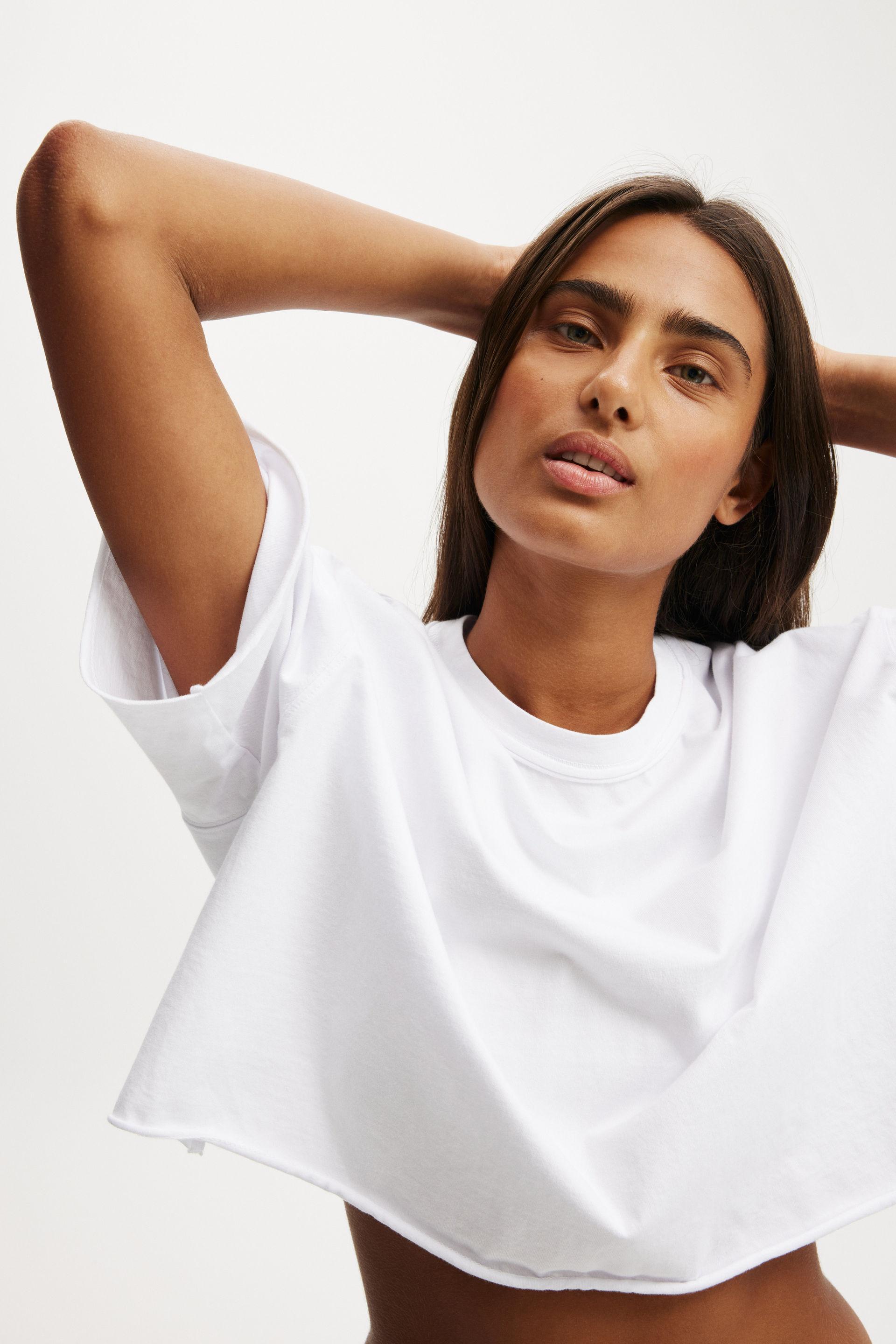 Active Relaxed Cropped Tshirt Product Image