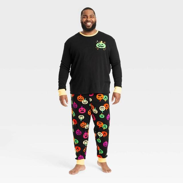 Mens Big & Tall Pumpkin Print Glow-in-the-Dark Halloween Matching Family Pajama Set - Hyde & EEK! Boutique MT Product Image