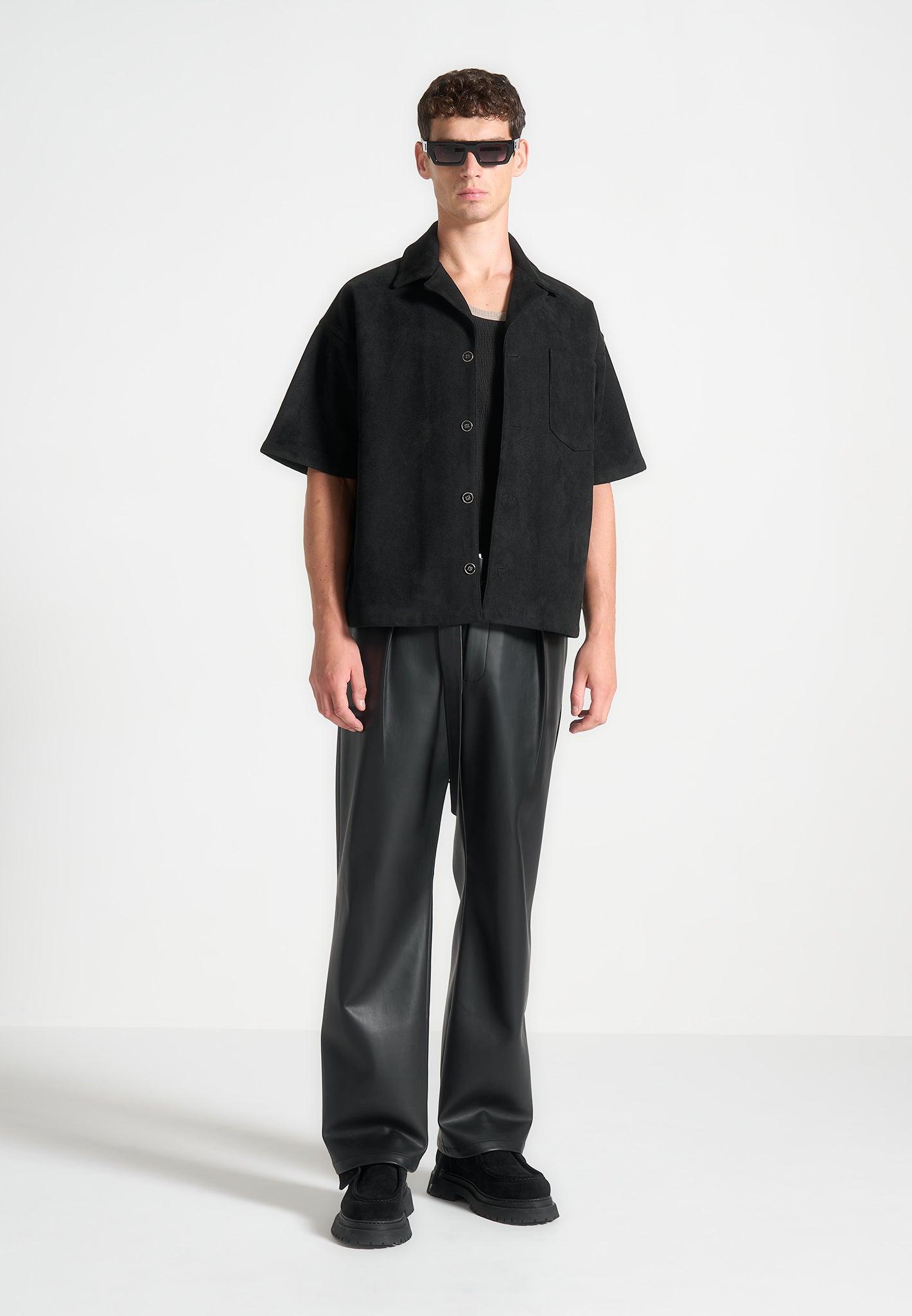 Relaxed Fit Leather Pleated Trouser - Black Male Product Image