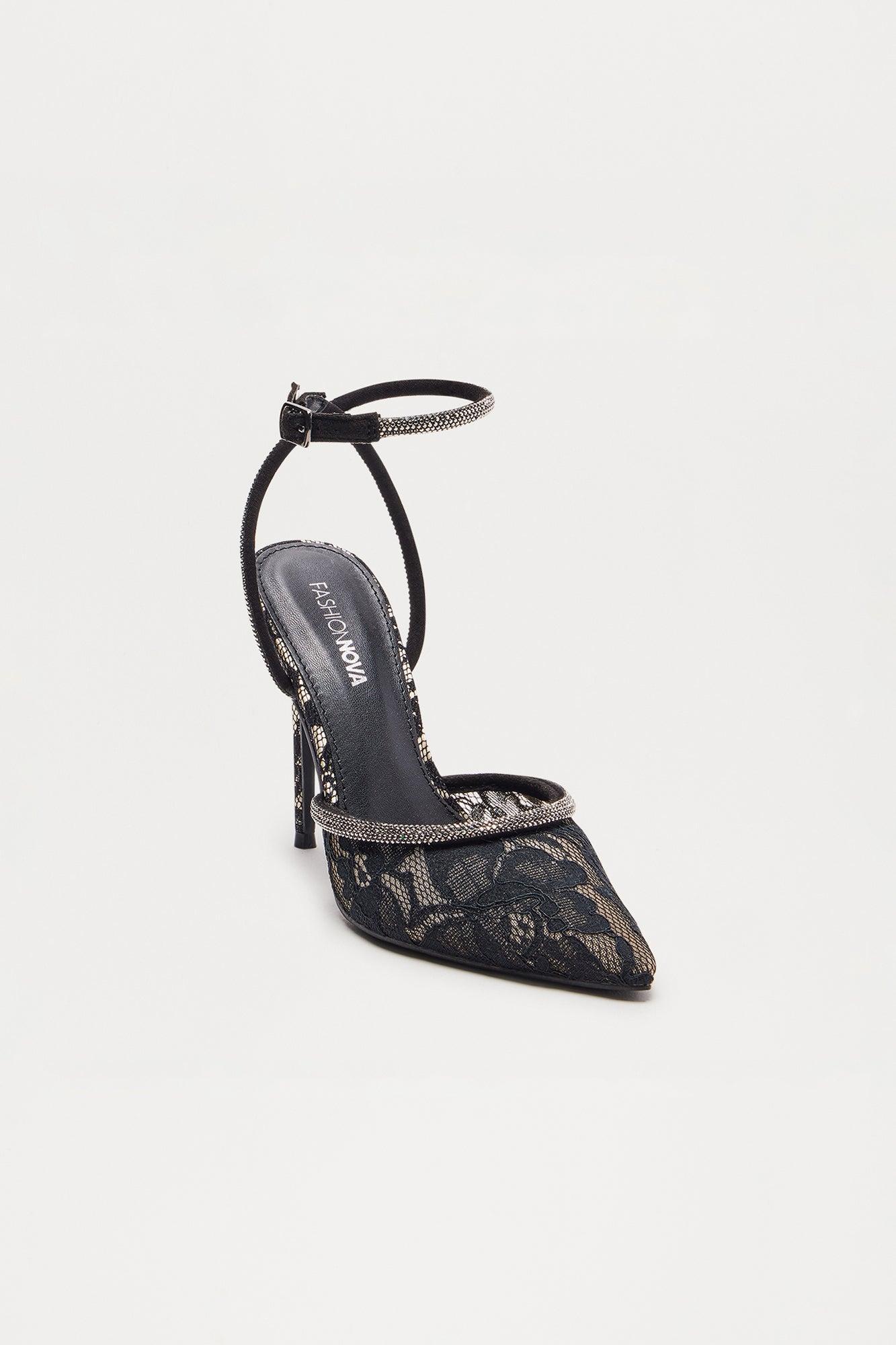 Darby Lace Pumps - Black Product Image