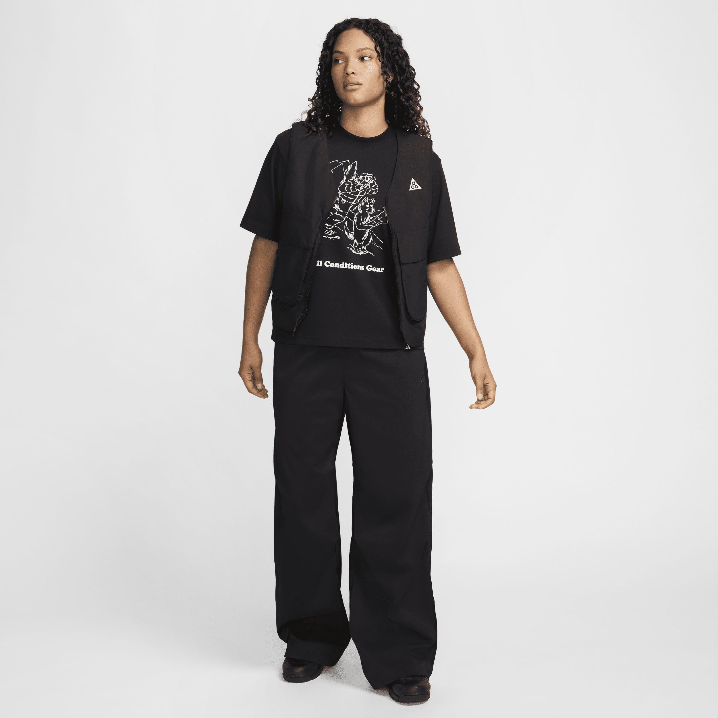 Nike ACG Women's Loose Graphic Tee Product Image