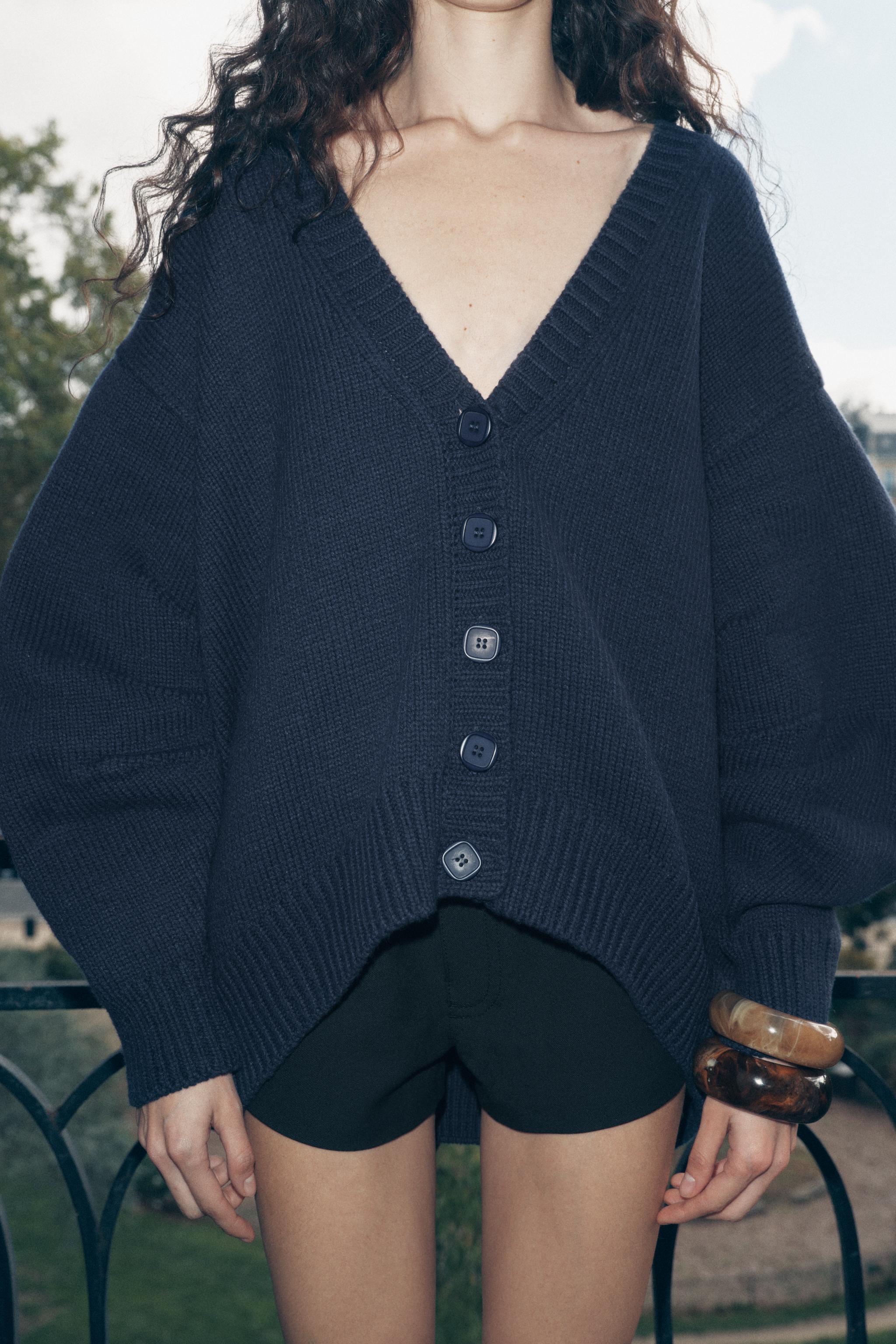 PLEATED SLEEVE KNIT CARDIGAN Product Image