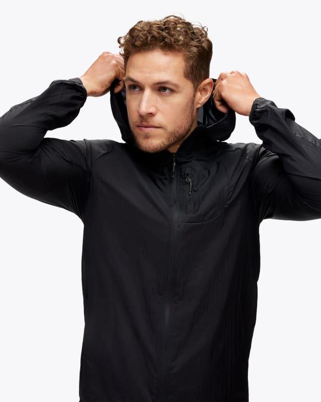 Hoka One HOKA Men's Skyflow Jacket in Black, Size Large Product Image