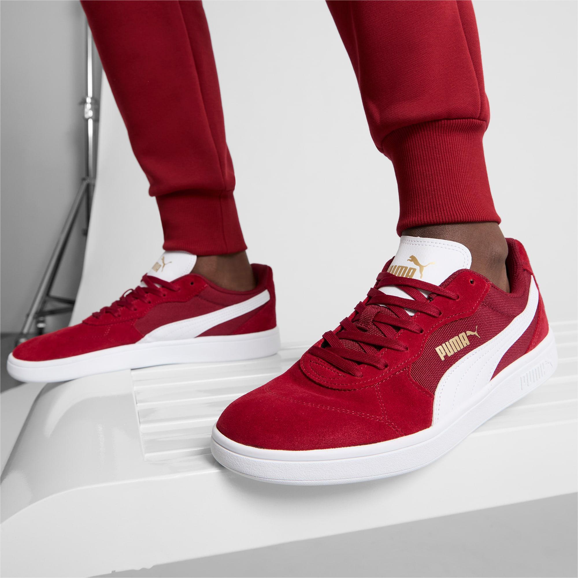 PUMA Astro Play Men's Sneakers Product Image