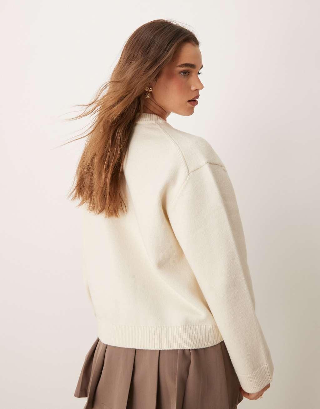 Gina Tricot crew neck knitted sweater with wide sleeves in cream Product Image