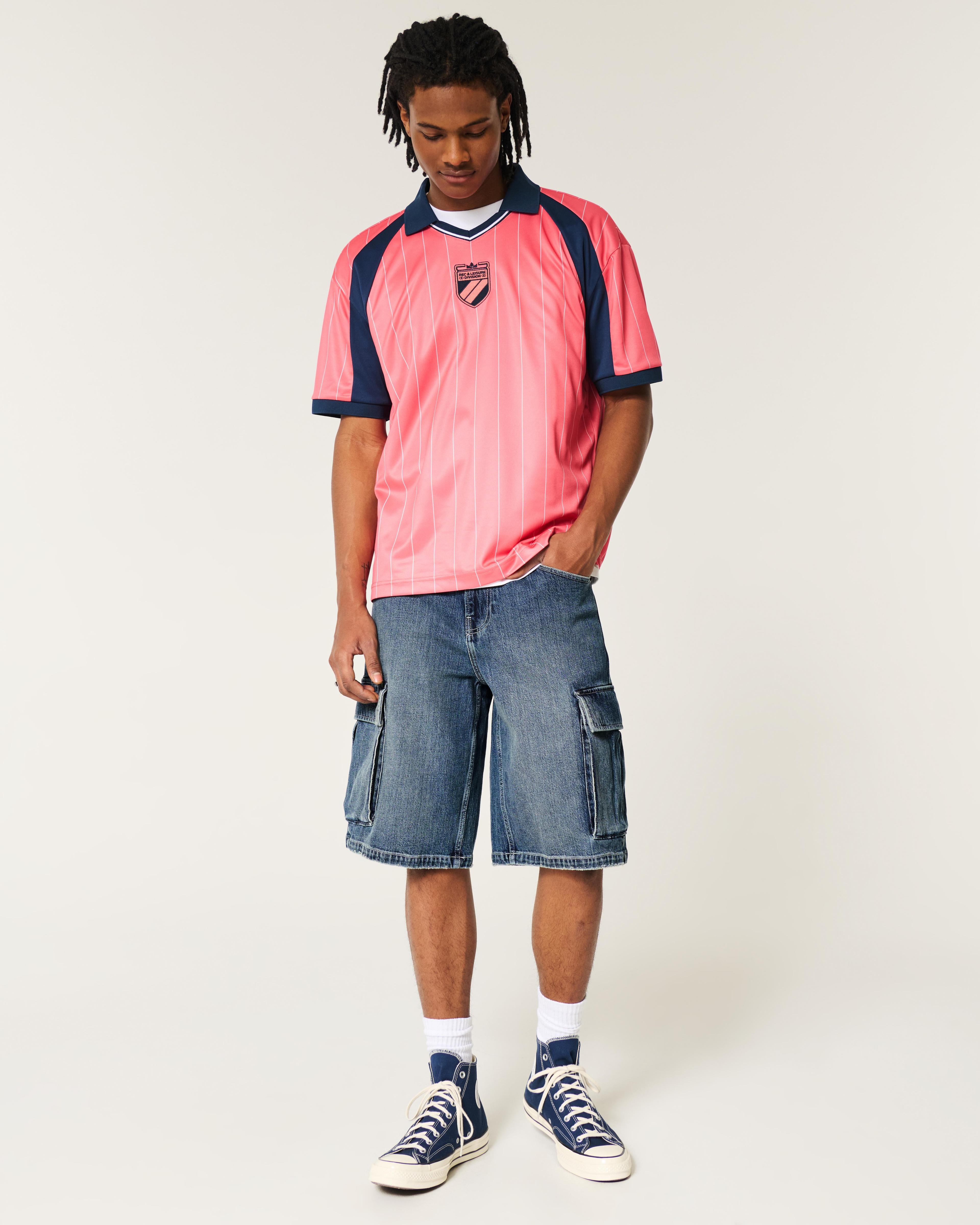 Medium Wash Super Baggy Denim Cargo Shorts Product Image