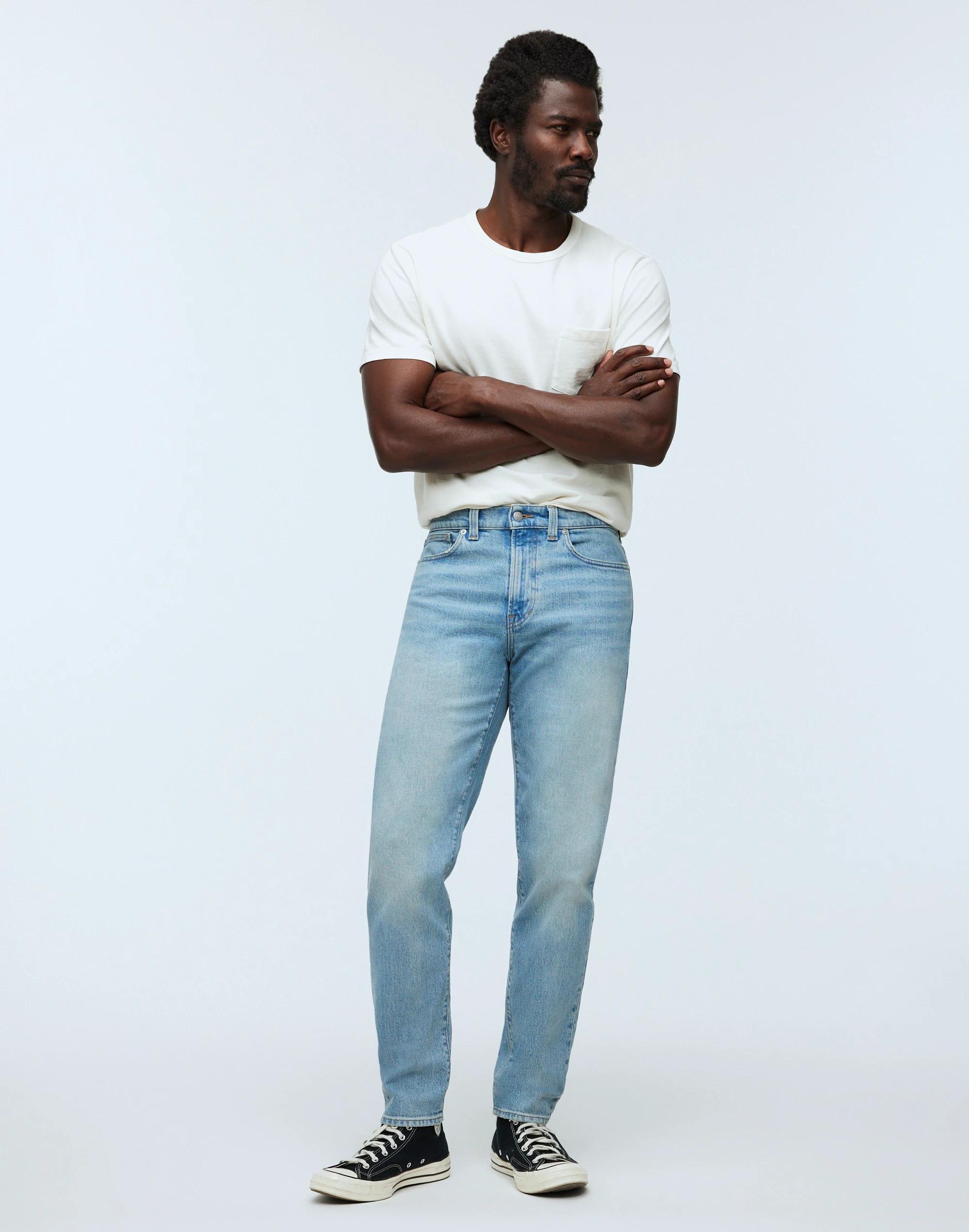 Relaxed Taper Jeans in Lockhart Wash Product Image