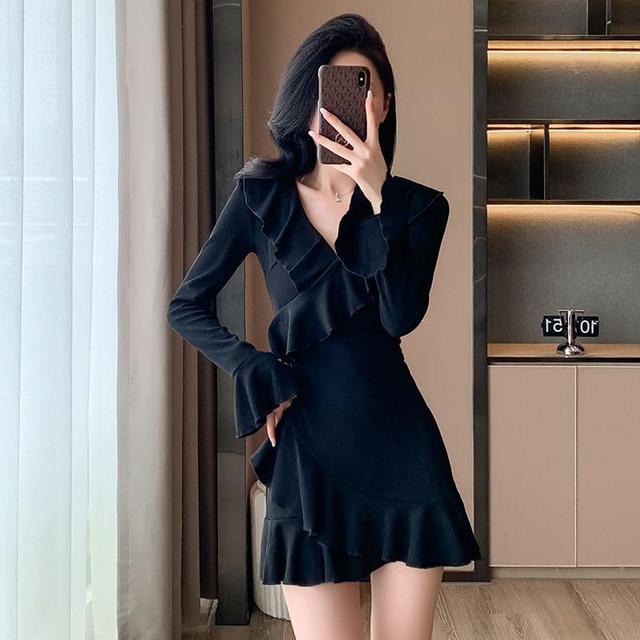 Long Sleeve V-Neck Plain Ruffle Mini A-Line Wrap Dress Product Image