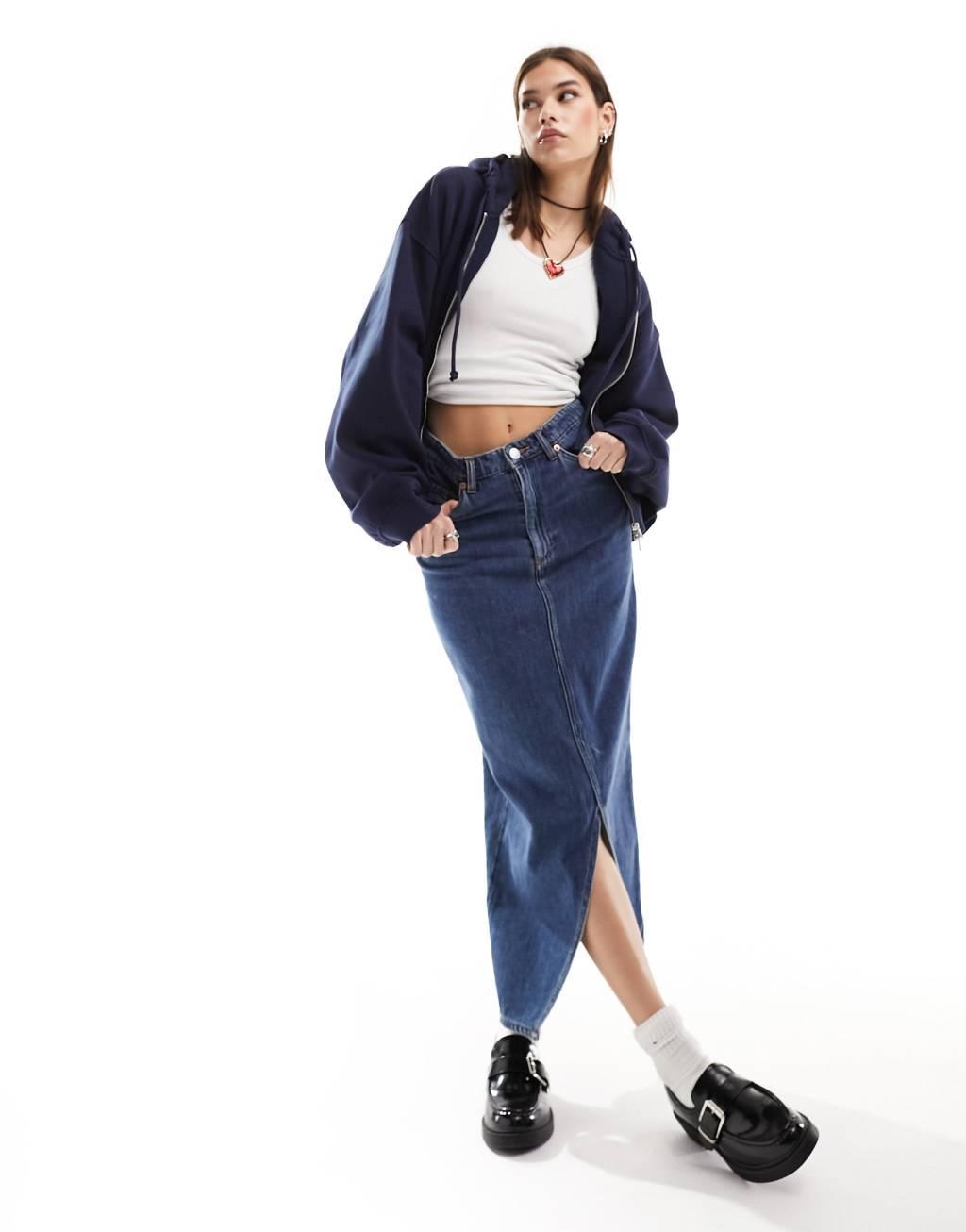 Monki denim midi skirt with split in mid blue wash Product Image