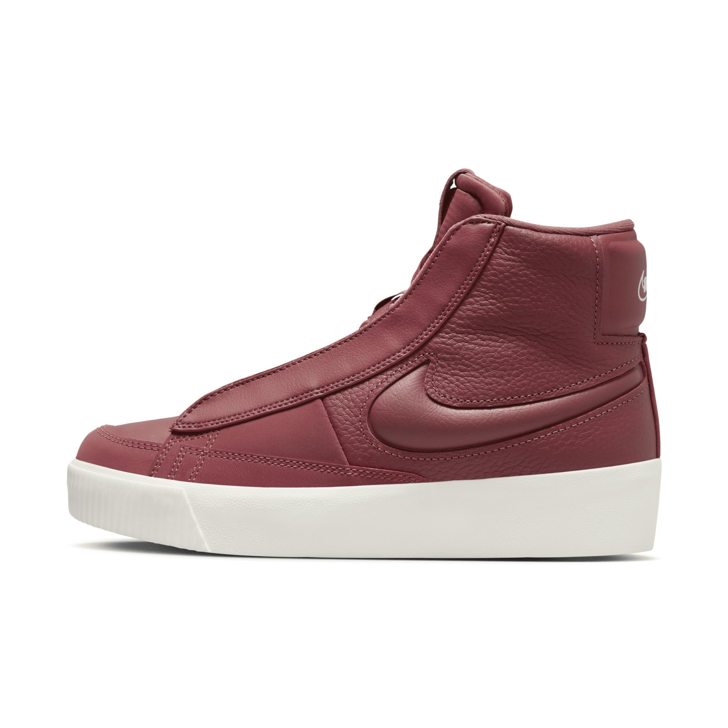 Nike Blazer Victory Mid Sneaker Product Image