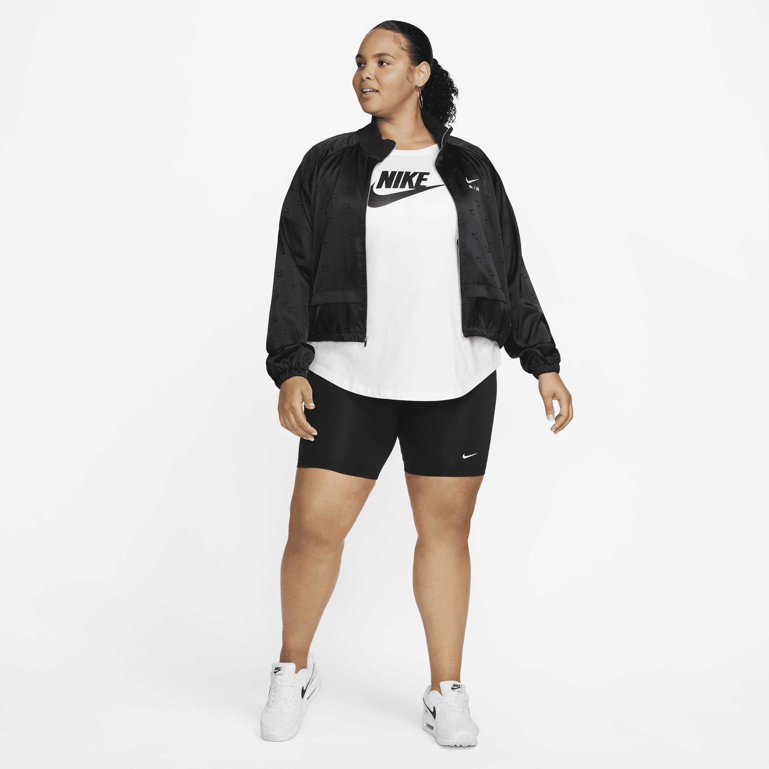 Women's Nike Sportswear Essentials Logo T-Shirt (Plus Size) in White, Size: 2X  Product Image