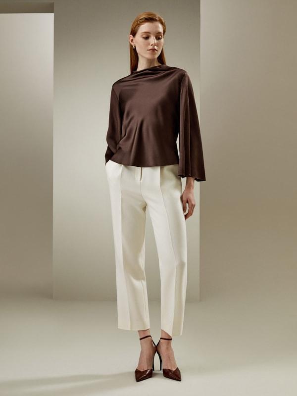 Bell sleeves minimalist silk top Product Image