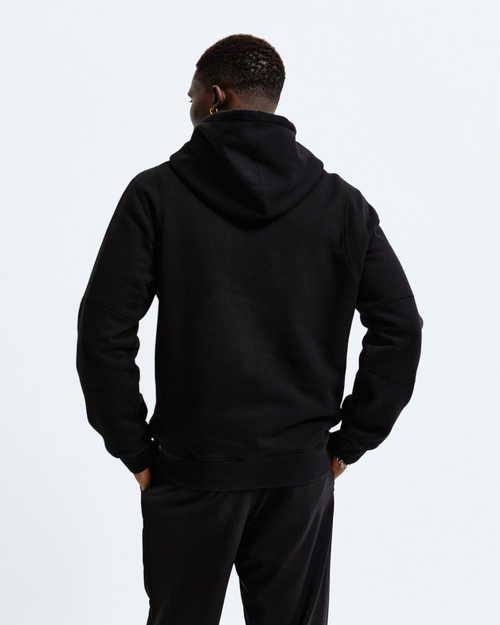 Midweight Fleece Pullover Hoodie Male Product Image