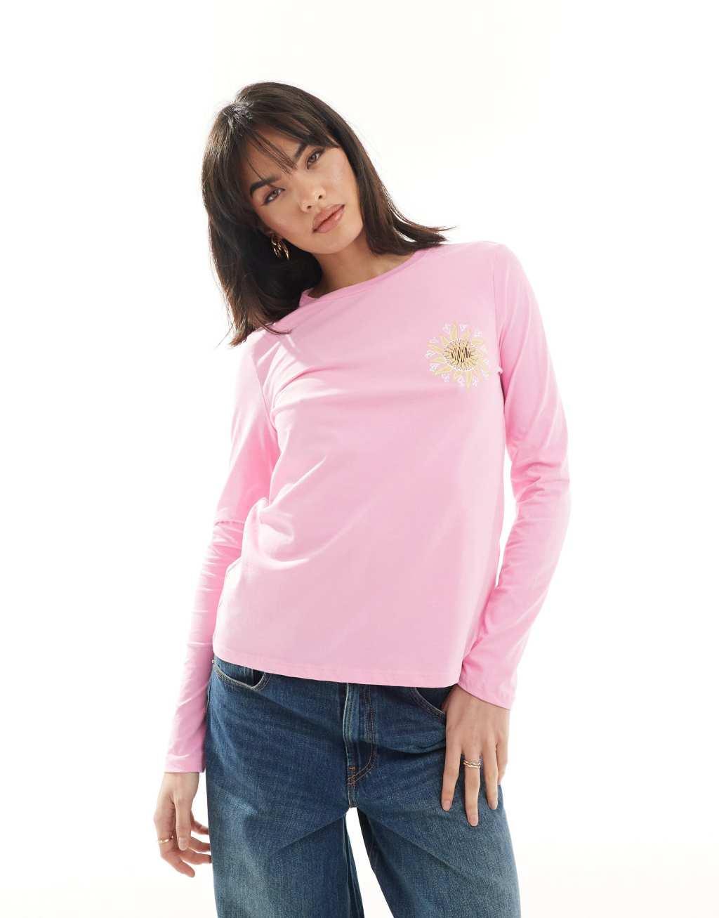 Pieces long sleeved sunflower slogan T-shirt in pink Product Image