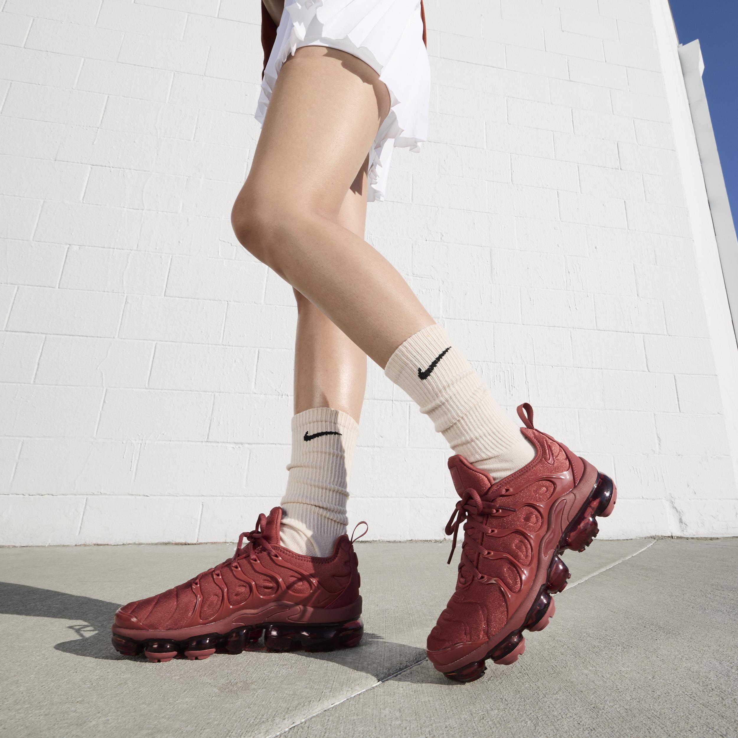 Nike Womens Air Vapormax Plus - Shoes Rugged Orange/Cedar Product Image