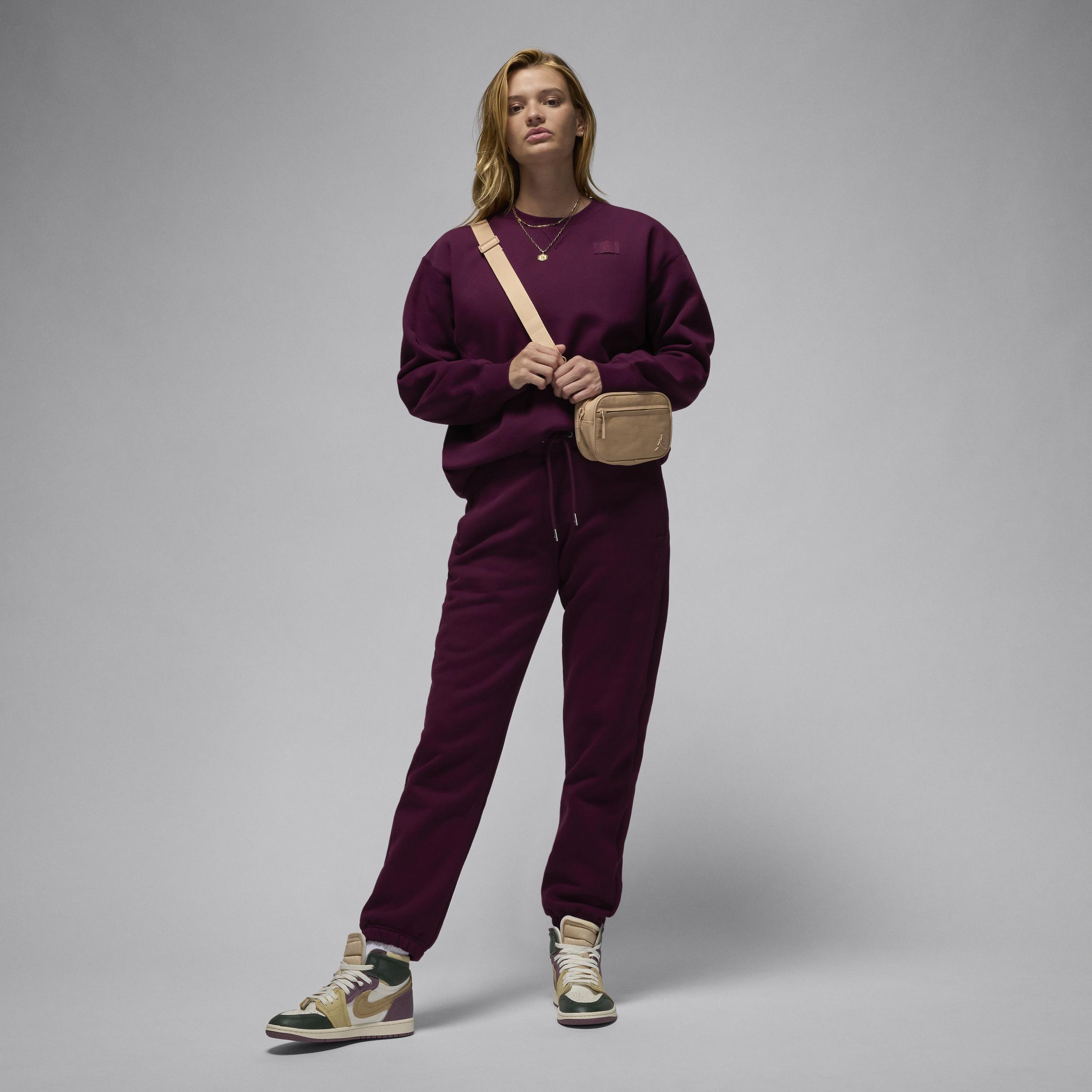 Womens Jordan Flight Fleece Crew-Neck Sweatshirt Product Image