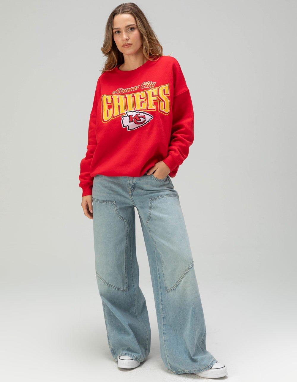 KANSAS CITY CHIEFS Womens Crewneck Sweatshirt Product Image