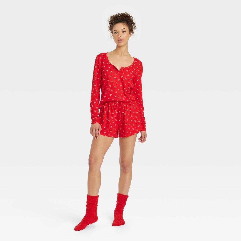 Womens 3pc Long Sleeve Shirt and Shorts with Socks Pajama Set - Colsie Red Bows XS Product Image