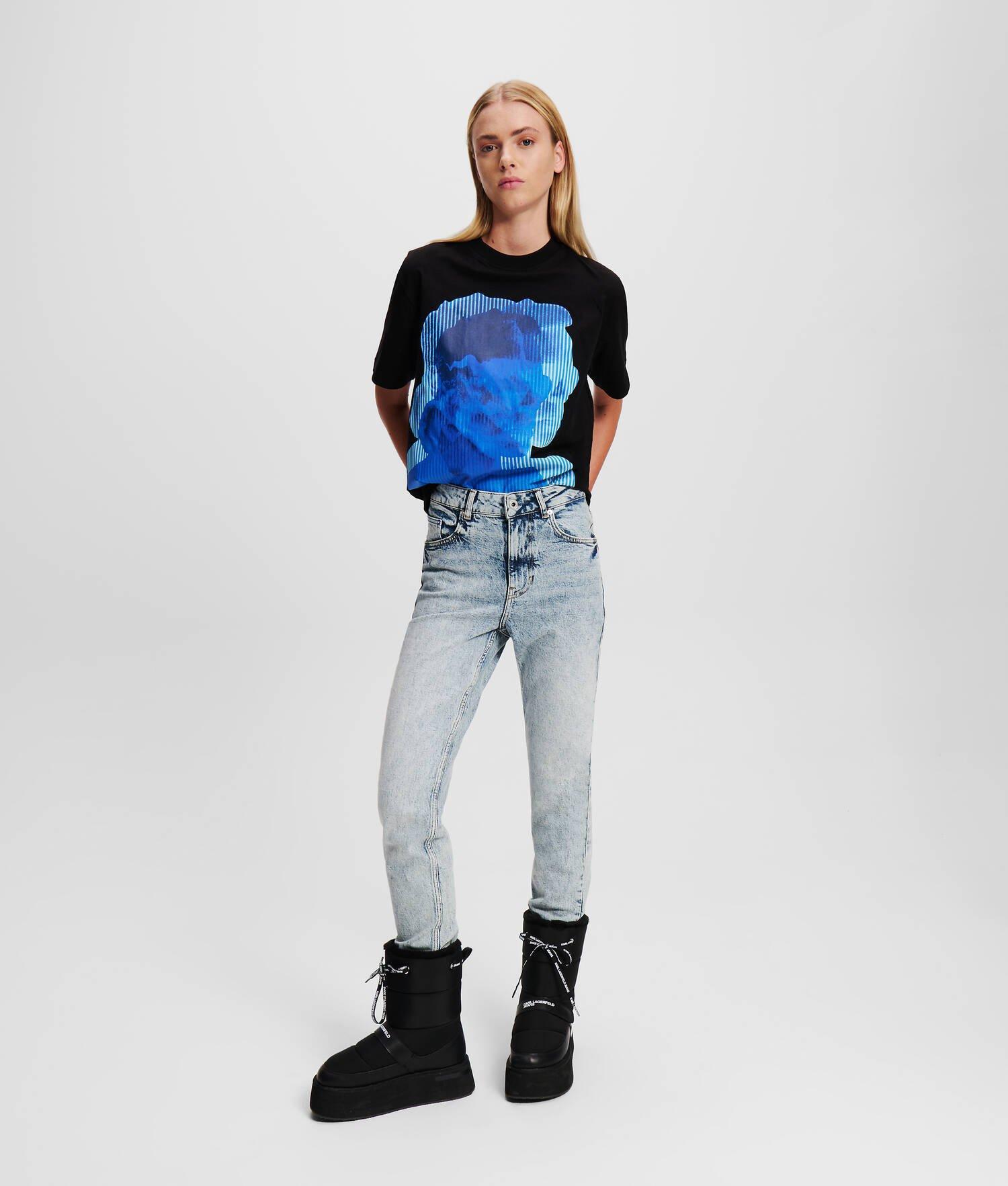 KLJ HIGH-RISE TAPERED JEANS Product Image