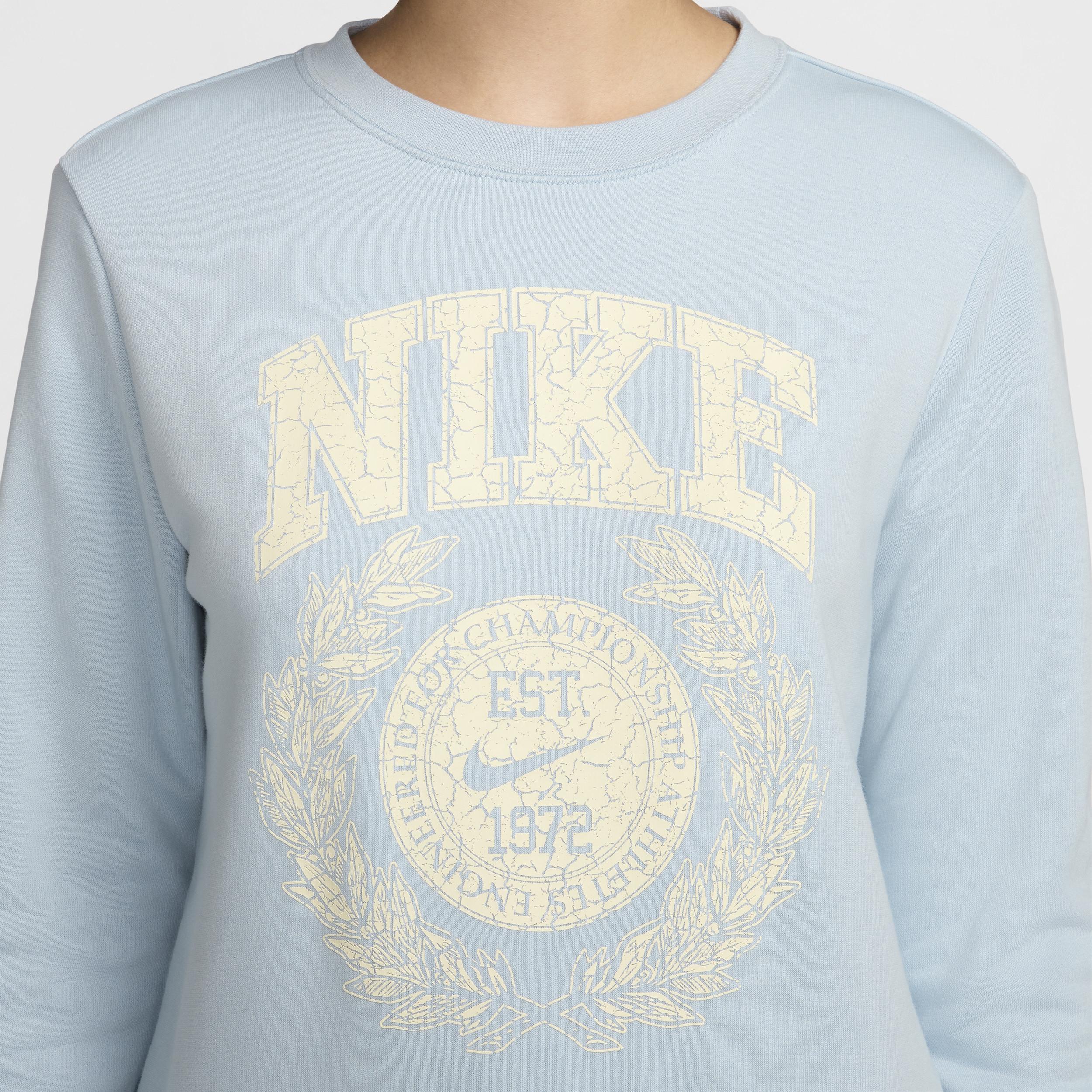 Nike Sportswear Club Fleece Women's Crew-Neck Sweatshirt Product Image