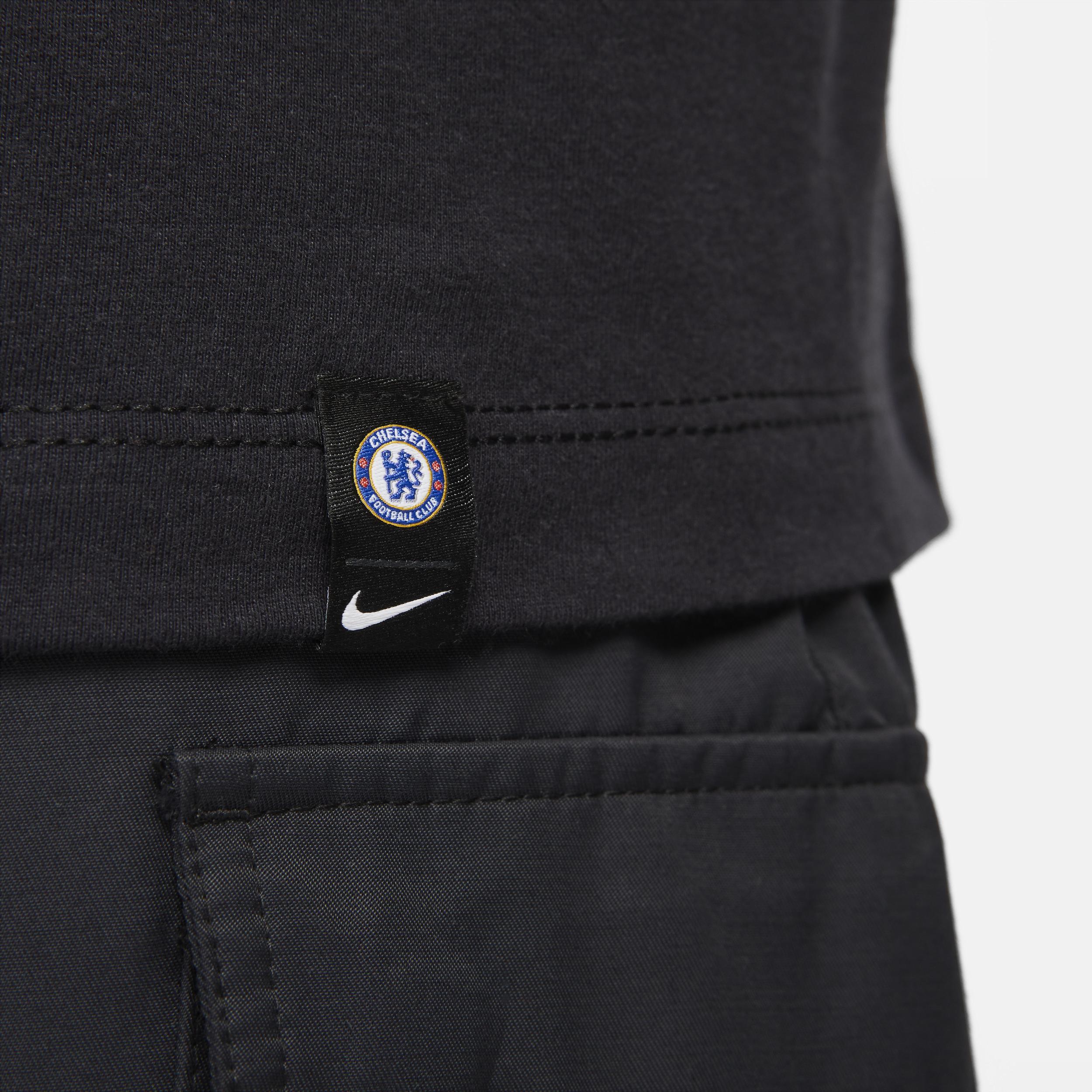 Chelsea FC Swoosh Nike Men's T-Shirt Product Image