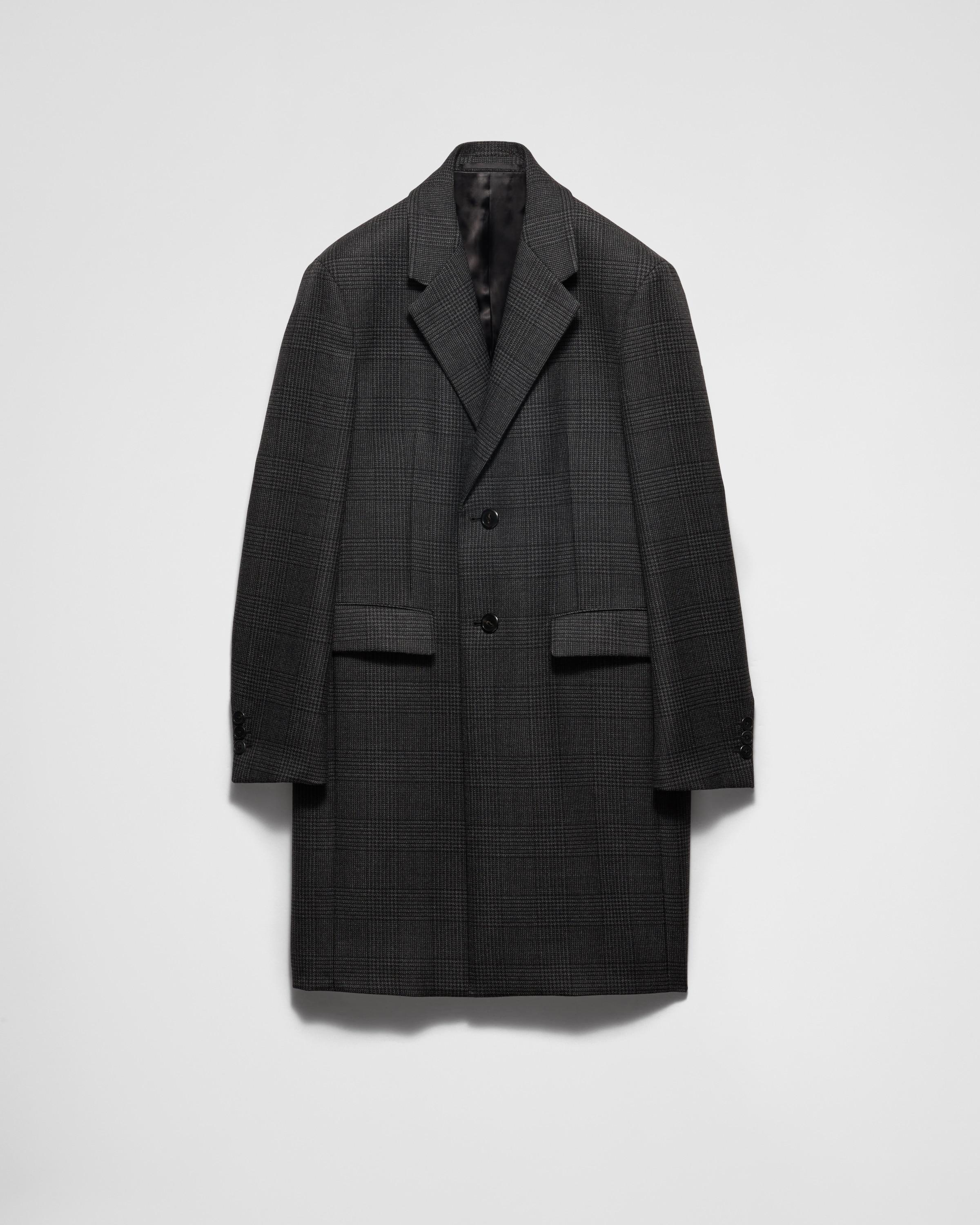 Single-breasted wool coat Product Image