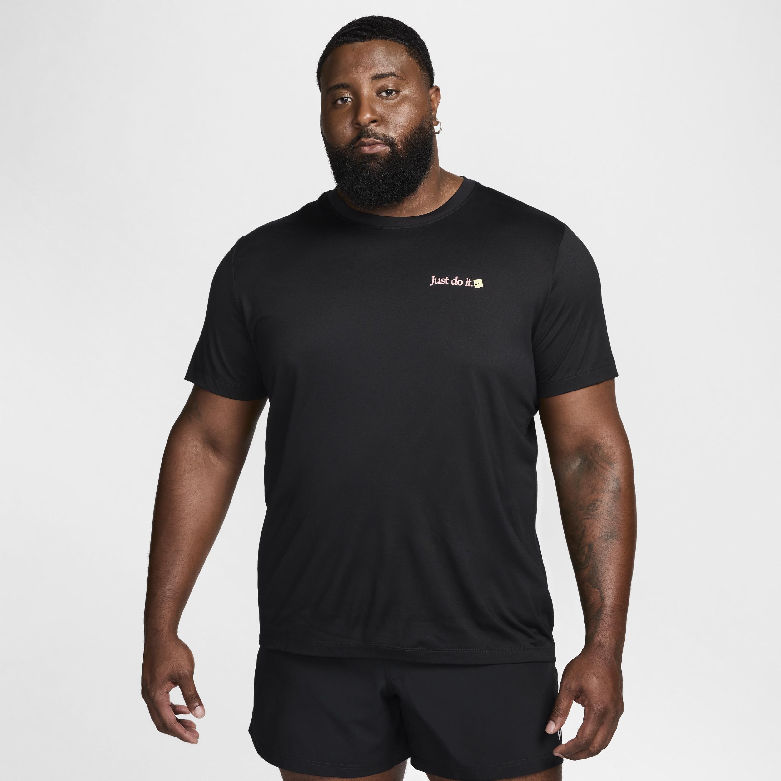 Nike Men's Dri-FIT Fitness T-Shirt Product Image