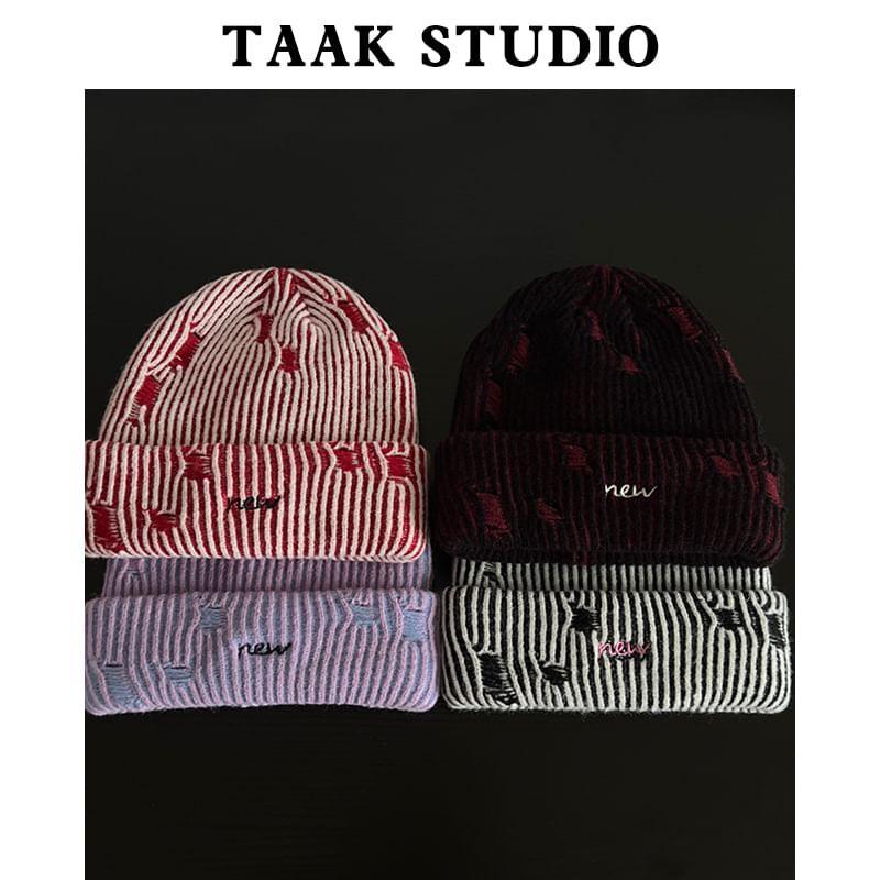 Lettering Embroidered Distressed Knit Beanie Product Image