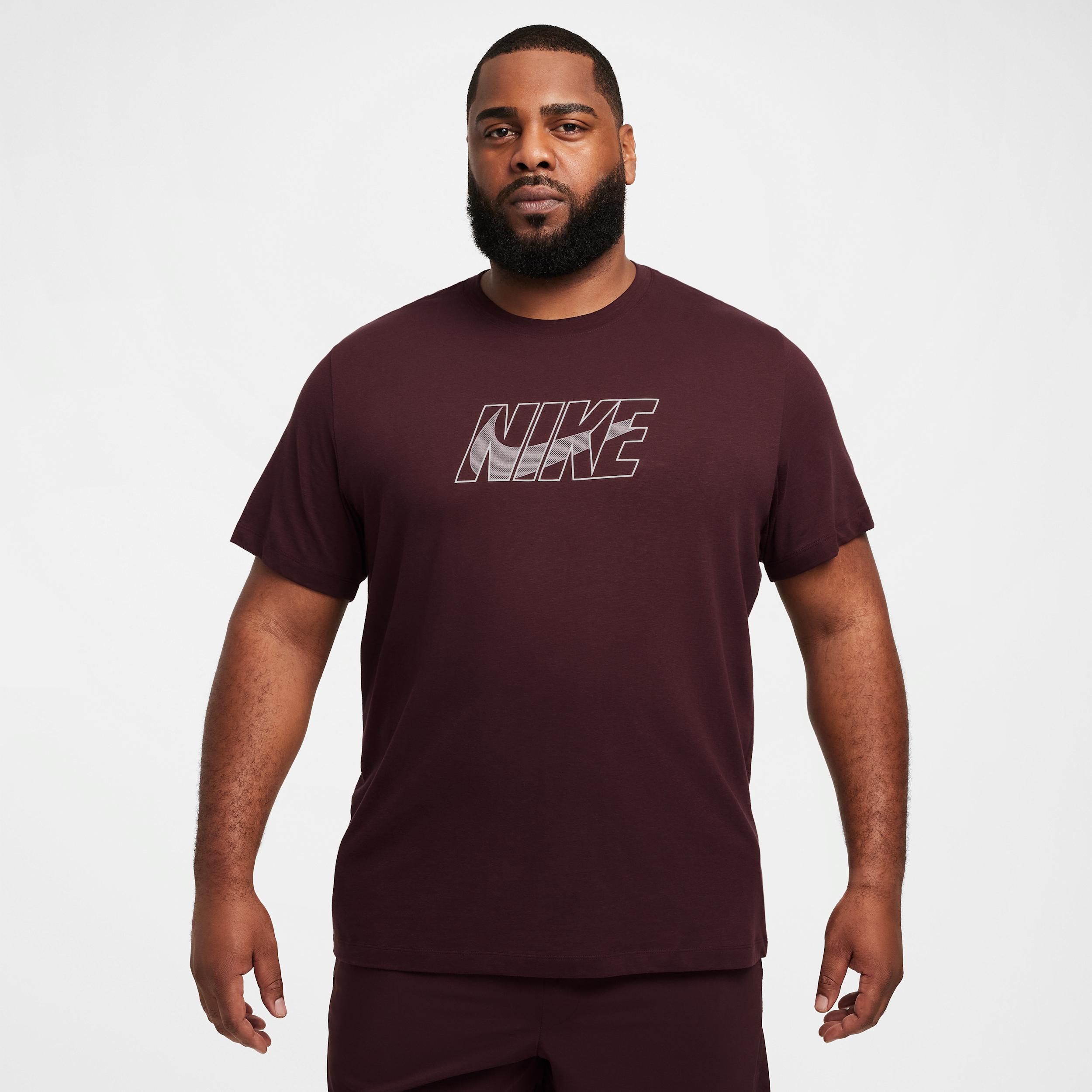 Nike Men's Dri-FIT Fitness T-Shirt Product Image